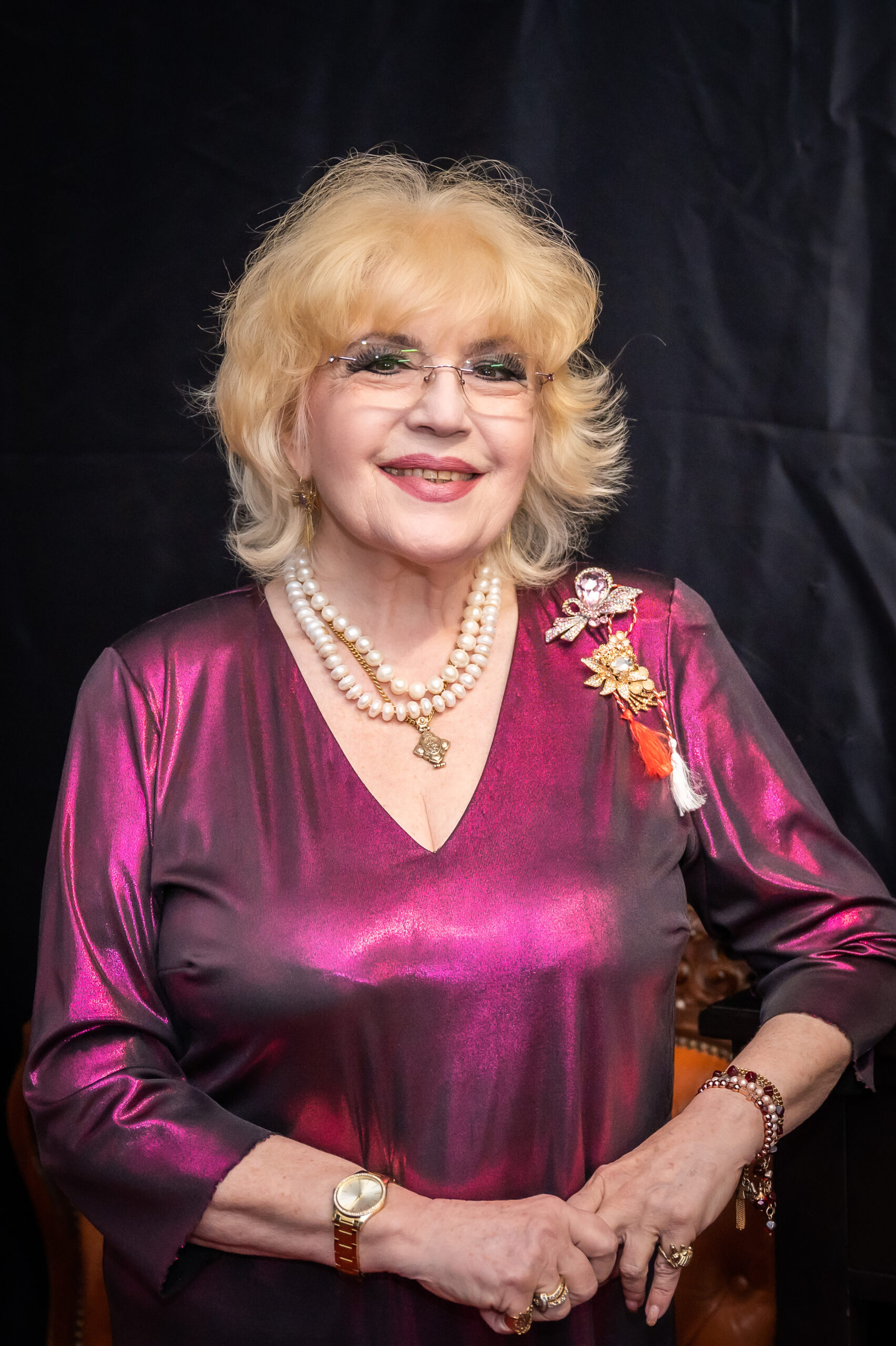 Corina Chiriac – o distinsă doamnă a muzicii uşoare româneşti