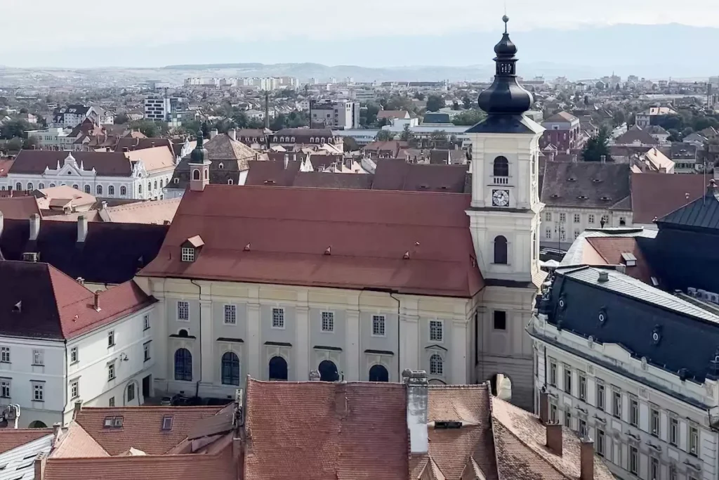Sibiu, orașul perfect pentru un weekend de toamnă: istorie, gastronomie și festivaluri în inima Transilvaniei